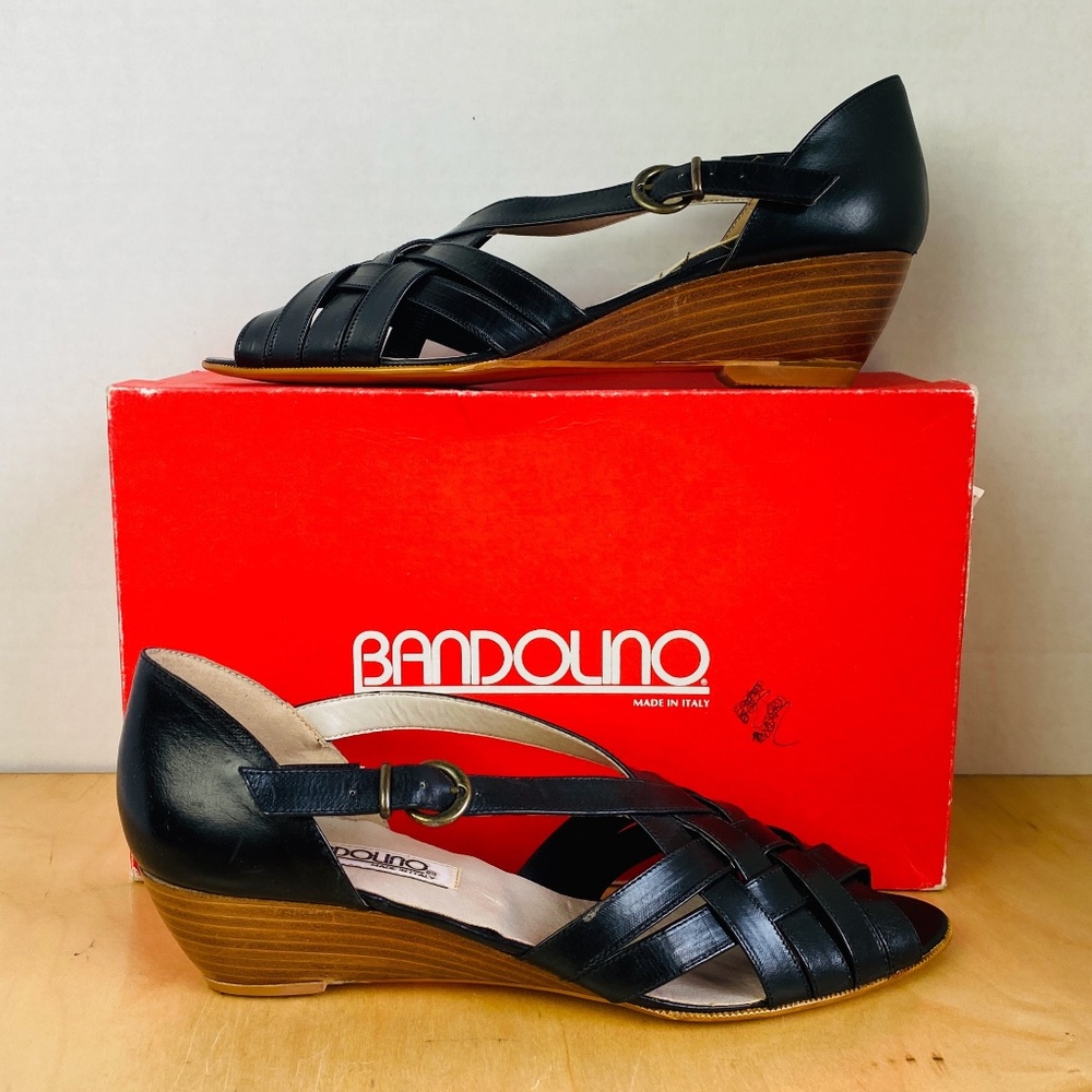 NWB, Bandolino Black Leather Wedge Sandals, 9.